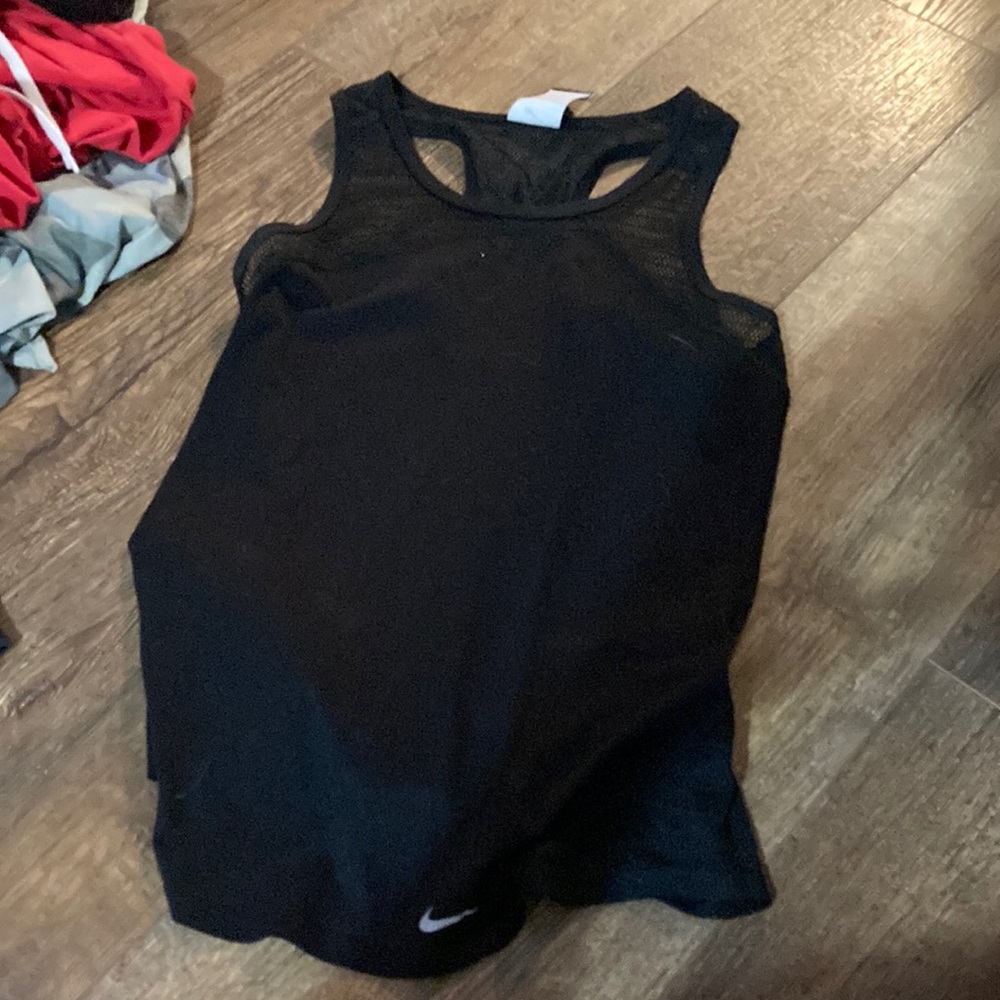 nike top